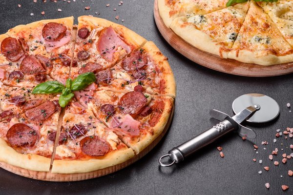 Pourquoi acheter un mini four pizza ?